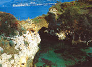 Wohnungen in Sorrento: Der kleine Strand von Pollio Felice