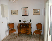 Apartment in Sorrento: Detail of the corridor of Chiara Apartment in Sorrento