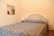 Florence Centre Logement: Chambre  coucher double du Logement Tafi au centre de Florence