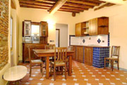 Suite Florence Toscane: Salle  manger avec cuisine de la Suite Uccello  Florence