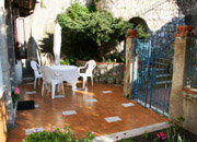 Terrace garden of the Maiori Girasole apartment